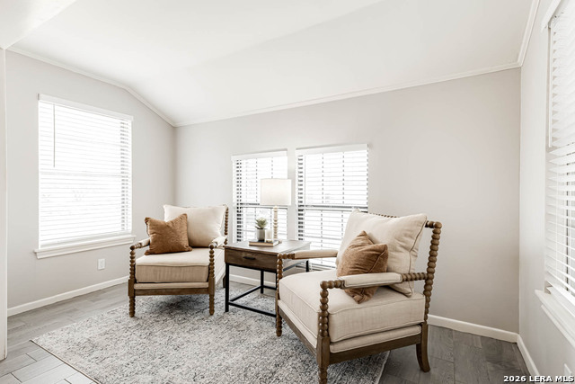 Image 7 of 38 For 502 Tammy  