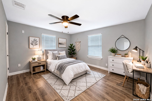 Image 8 of 18 For 1003 San Joaquin S