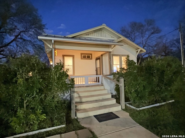 Details for 404 Walnut W, Seguin, TX 78155