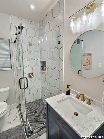 Image 17 of 32 For 404 Walnut W