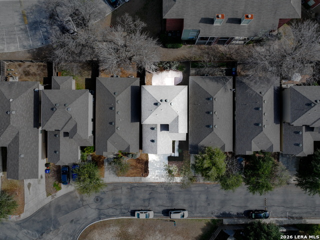 Image 26 of 27 For 7234 Sunny Day