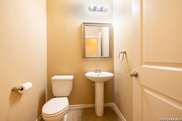 Image 5 of 27 For 7234 Sunny Day