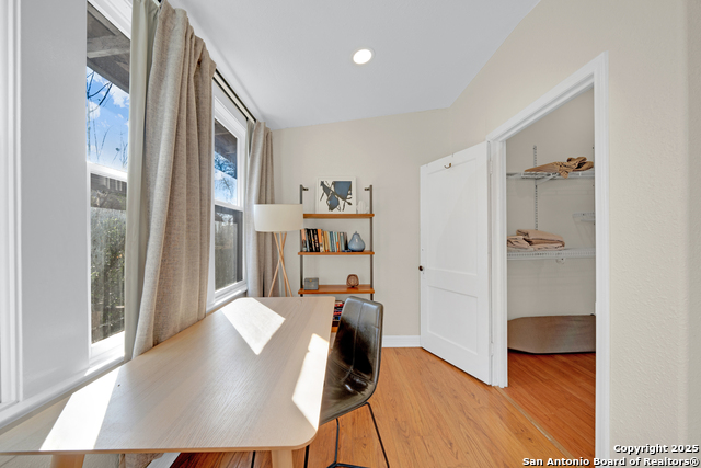 Image 15 of 38 For 138 Dunning Ave