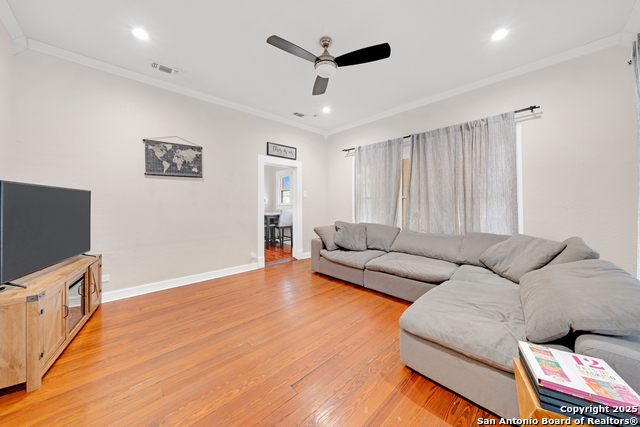 Image 19 of 38 For 138 Dunning Ave