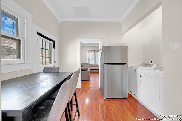 Image 21 of 38 For 138 Dunning Ave