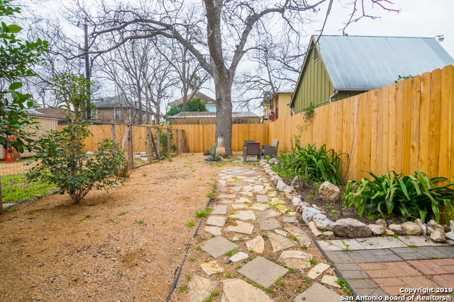 Image 31 of 38 For 138 Dunning Ave