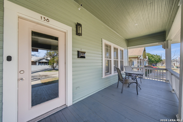 Image 4 of 38 For 138 Dunning Ave