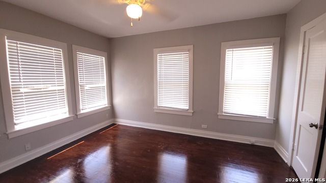 Image 14 of 23 For 218 Claremont