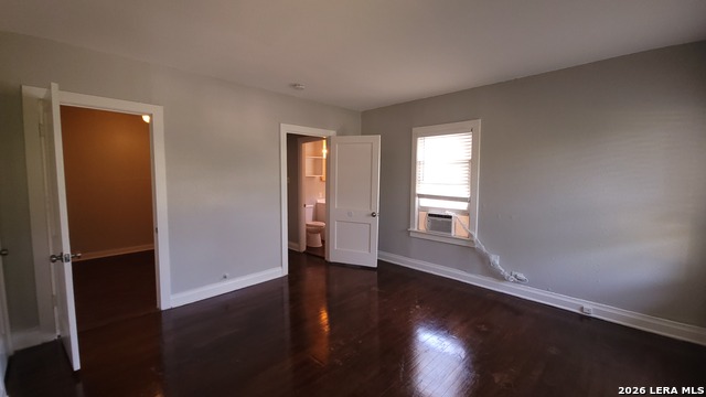 Image 20 of 23 For 218 Claremont