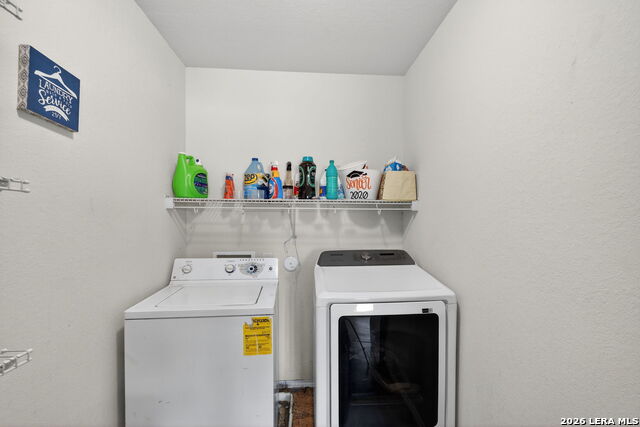 Image 31 of 36 For 10914 Rustic Spoke