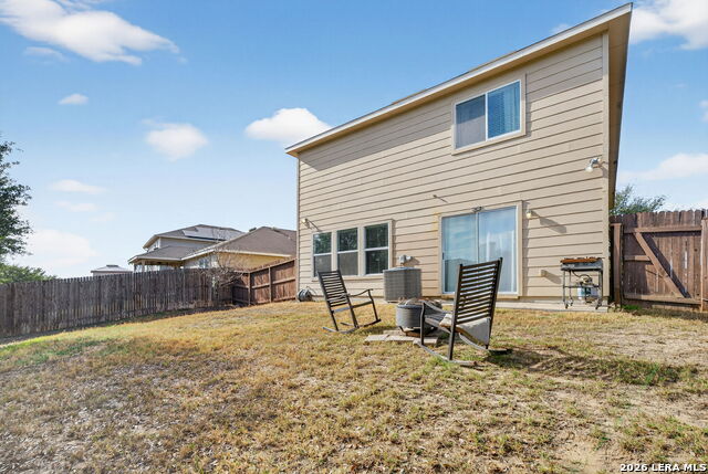 Image 33 of 36 For 10914 Rustic Spoke