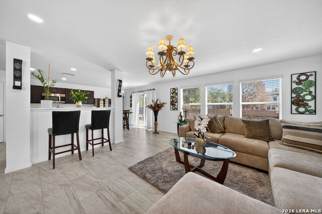 Image 7 of 36 For 10914 Rustic Spoke