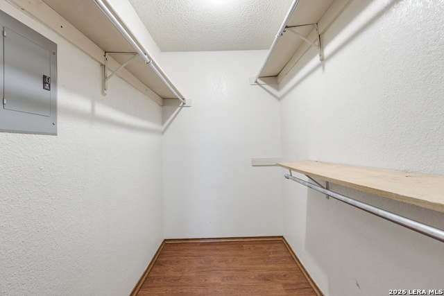 Image 21 of 34 For 8633 Datapoint Dr  270