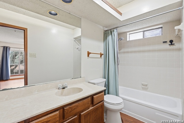 Image 22 of 34 For 8633 Datapoint Dr  270