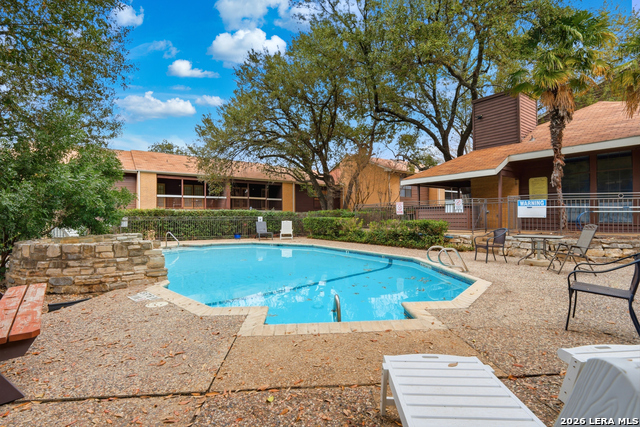 Image 28 of 34 For 8633 Datapoint Dr  270