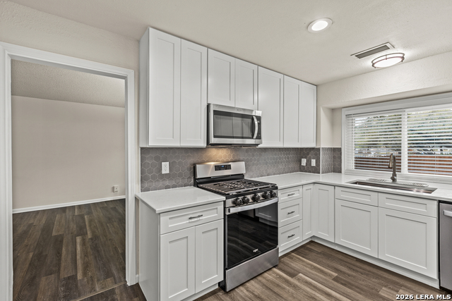 Image 10 of 32 For 14131 Kings Meadows