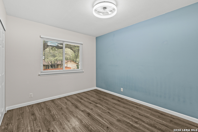 Image 20 of 32 For 14131 Kings Meadows