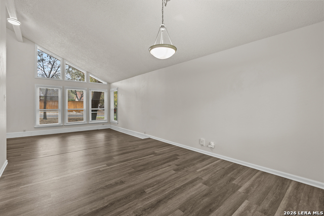 Image 7 of 32 For 14131 Kings Meadows