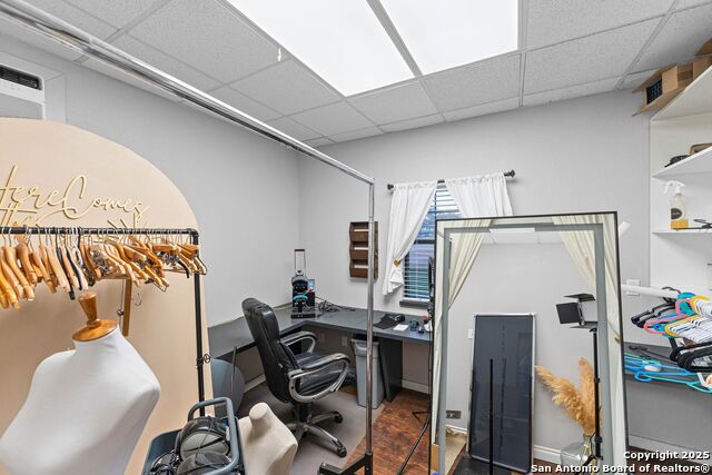 Image 24 of 55 For 4514 Billy Sames Dr