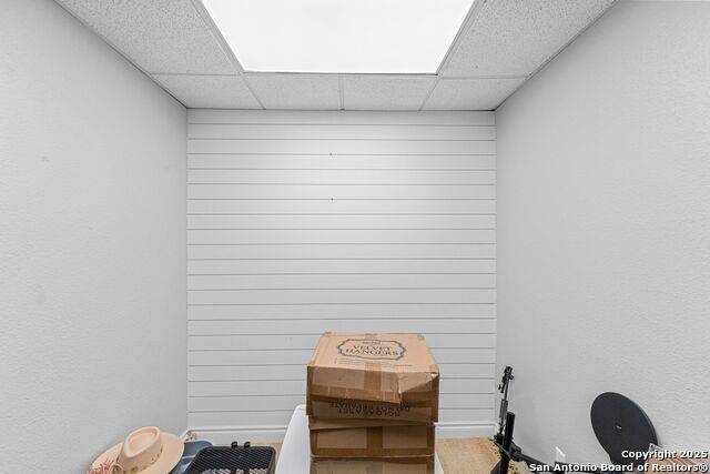 Image 26 of 55 For 4514 Billy Sames Dr