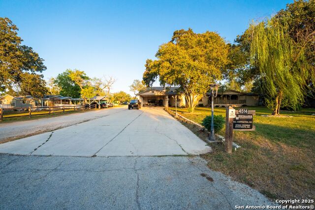 Image 3 of 55 For 4514 Billy Sames Dr