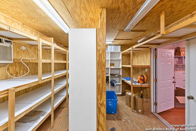 Image 36 of 55 For 4514 Billy Sames Dr