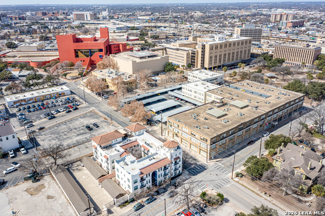 Image 11 of 13 For 221 Lexington Ave  317