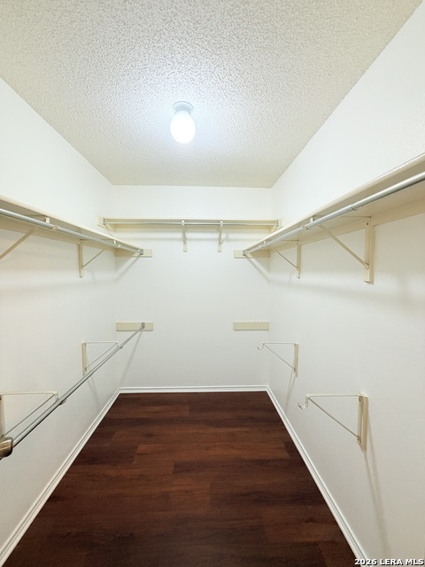 Image 23 of 25 For 15022 Polynesian