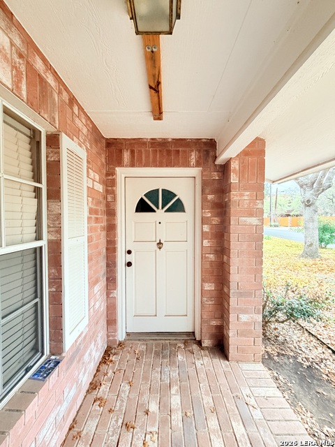 Image 4 of 25 For 15022 Polynesian