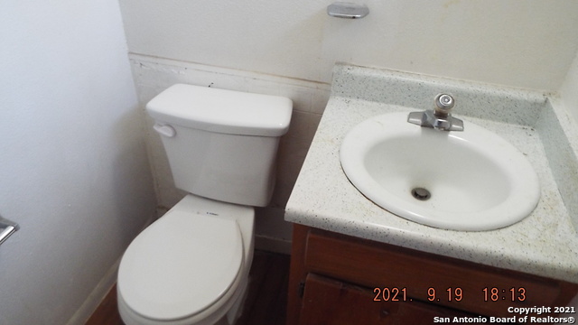 Image 14 of 18 For 2603 Lombrano St