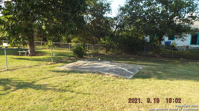 Image 3 of 18 For 2603 Lombrano St