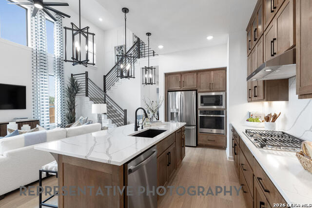 Image 8 of 38 For 12320 Goulding