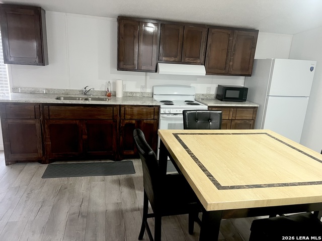 Image 4 of 7 For 2901 Southern Breeze