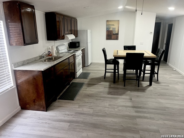 Image 6 of 7 For 2901 Southern Breeze