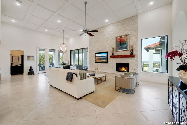 Listing photo id 15 for 23510 Avila Ridge