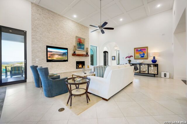 Listing photo id 20 for 23510 Avila Ridge