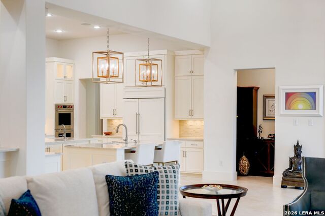 Listing photo id 23 for 23510 Avila Ridge