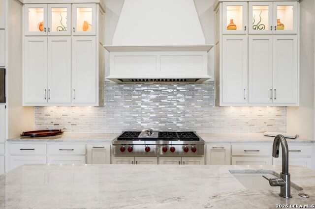 Listing photo id 41 for 23510 Avila Ridge