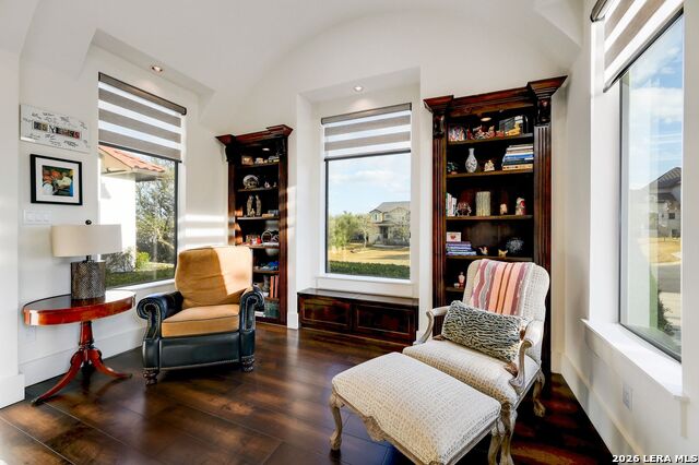 Listing photo id 50 for 23510 Avila Ridge