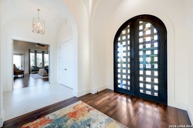 Listing photo id 6 for 23510 Avila Ridge