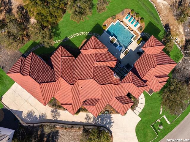 Listing photo id 90 for 23510 Avila Ridge