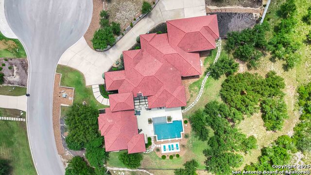 Listing photo id 96 for 23510 Avila Ridge