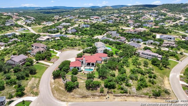 Listing photo id 97 for 23510 Avila Ridge