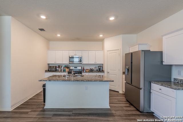 Image 2 of 26 For 5203 Winding Stream