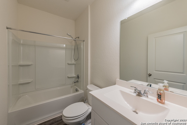 Image 9 of 26 For 5203 Winding Stream