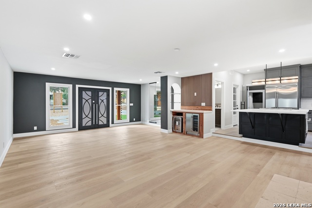 Image 7 of 51 For 227 Sunset Rd E