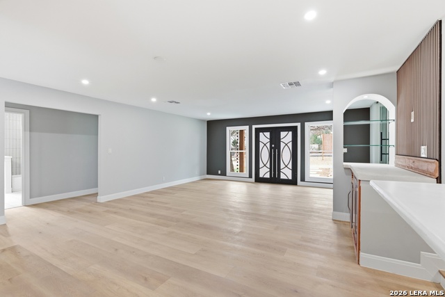 Image 9 of 51 For 227 Sunset Rd E