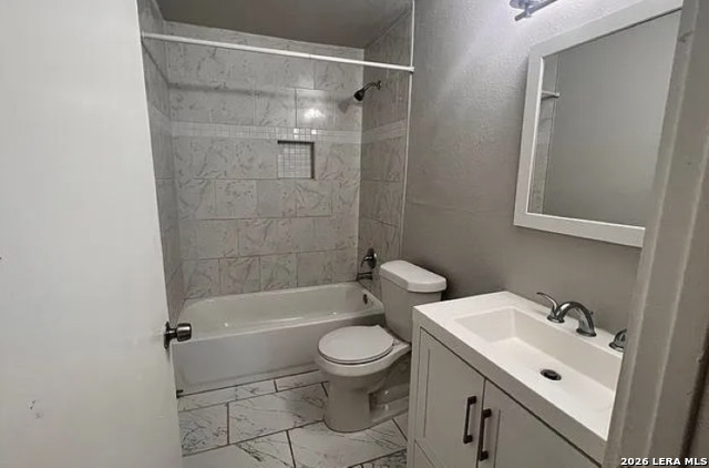 Image 7 of 7 For 443 34th Sw