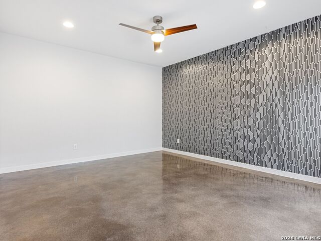 Image 15 of 42 For 1114 Olive St N