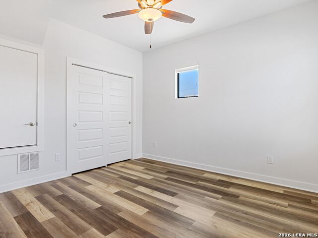 Image 22 of 42 For 1114 Olive St N